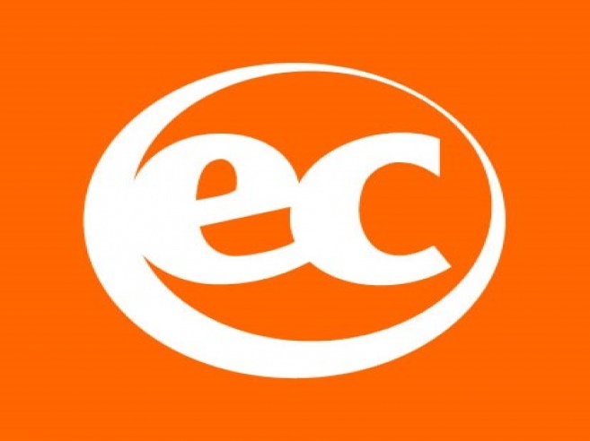 EC Malta Dil Okulu Logo