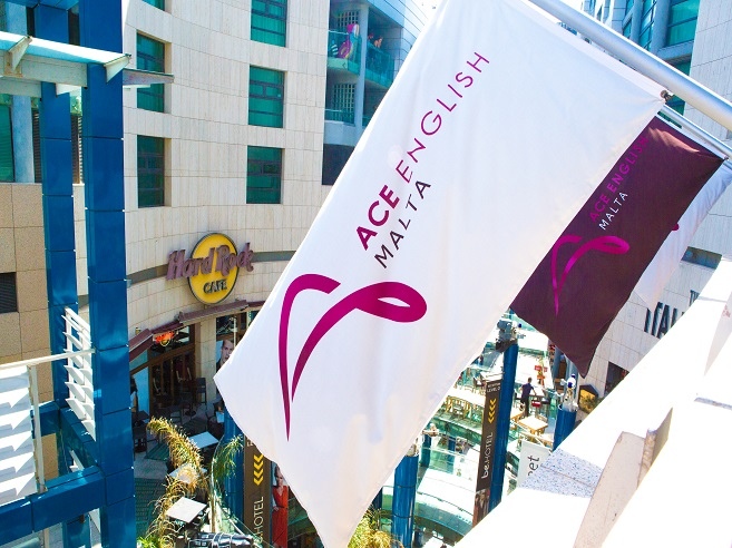 ACE English Malta Dil Okulu D Grnm