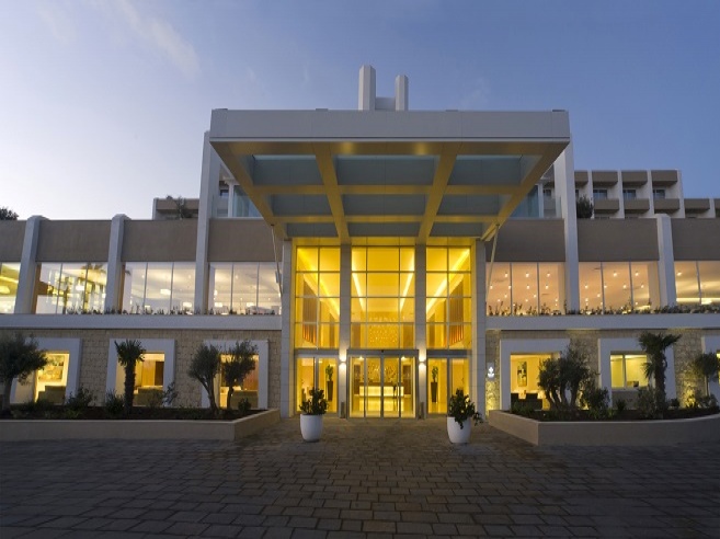 ESE Malta Yaz Okullar� Aile Paketi Salini Resort Konaklama