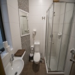 Clubclass Malta Dil Okulu Stdyo Daire Banyo